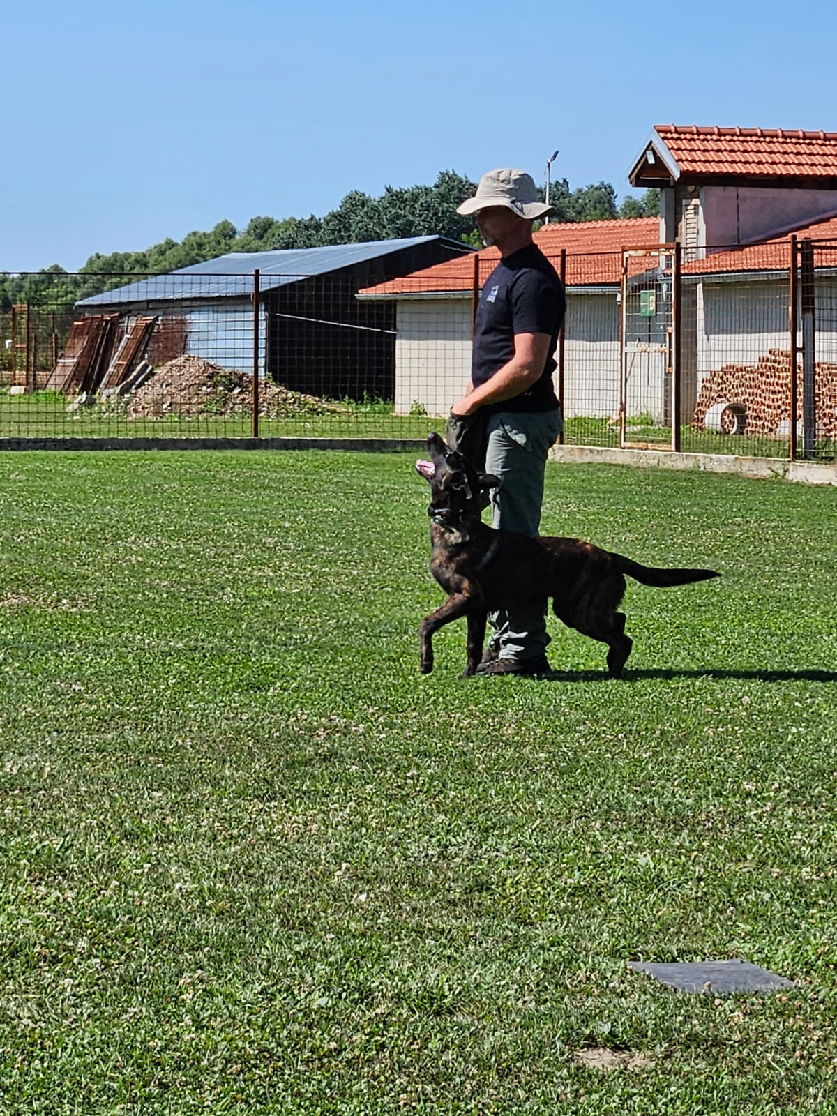 Pictures (7) Pictures (7)